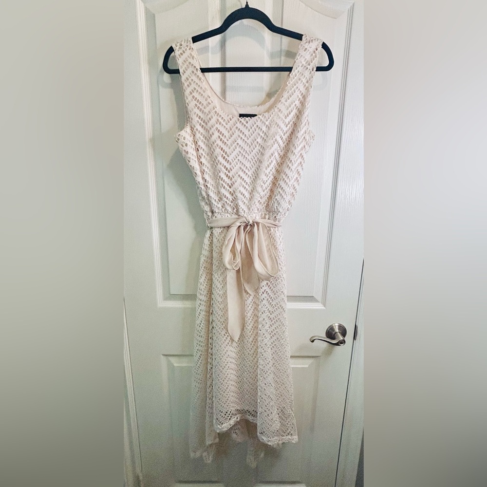 💛”AUW” Cream Lace Accented Asymmetrical Fully Lined MIDI Belted Dress💛